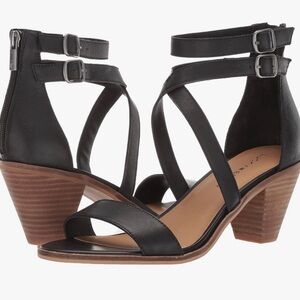 NWT - Lucky -  Ressia Heeled Ankle Strapped Sandals 6.5